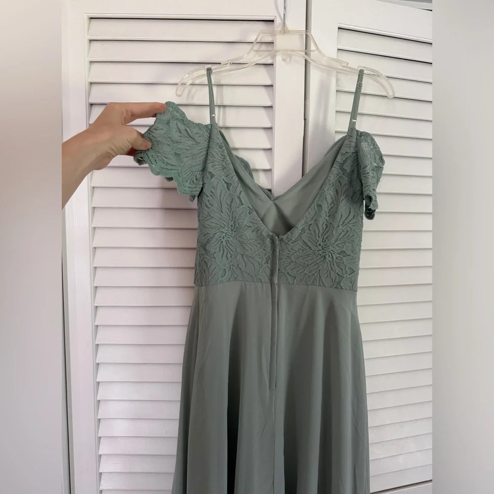 David’s bridal Bridesmaids dress size 4 Sage green - Picture 7 of 9